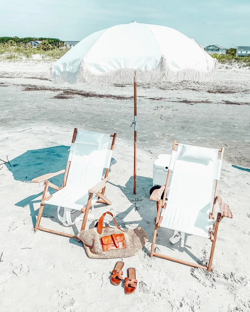 Chaise de plage pliante en tissu blanc Antique The Tommy Chair - Business & Pleasure
