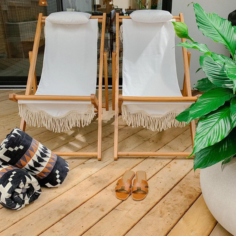 Chaise longue de jardin en tissu blanc Antique The Sling Chair - Business & Pleasure