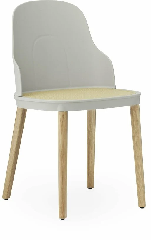 Chaise gris chaud à l'assise en cannage moulé et au pietement en chêne Allez Warm Grey - Normann Copenhagen