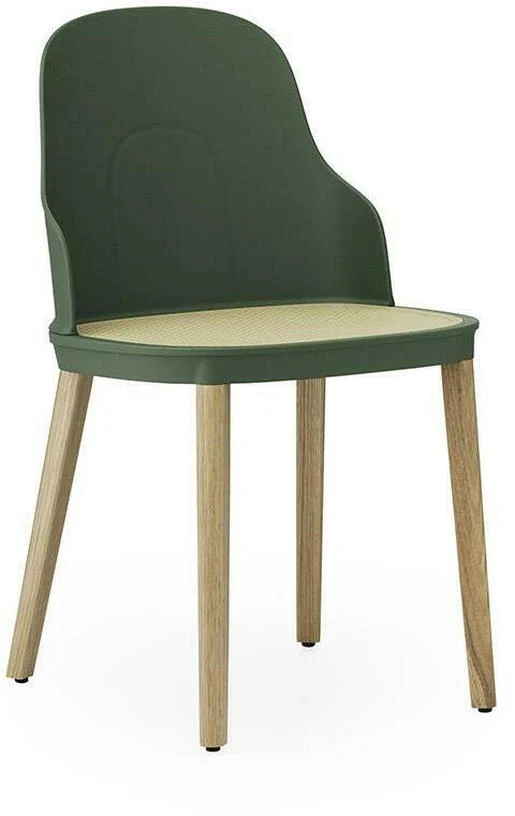 Chaise verte parc à l'assise en cannage moulé et au pietement en chêne Allez Park vert - Normann Copenhagen