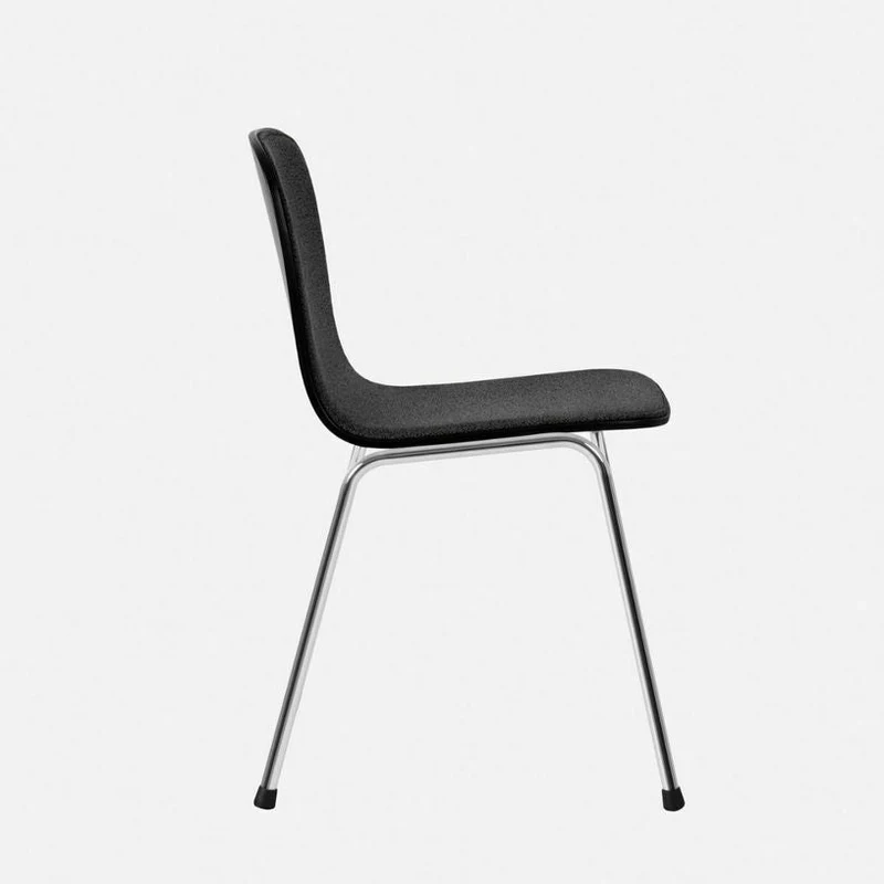 Chaise en tissu noir et cadre argenté Touchwood - Hem