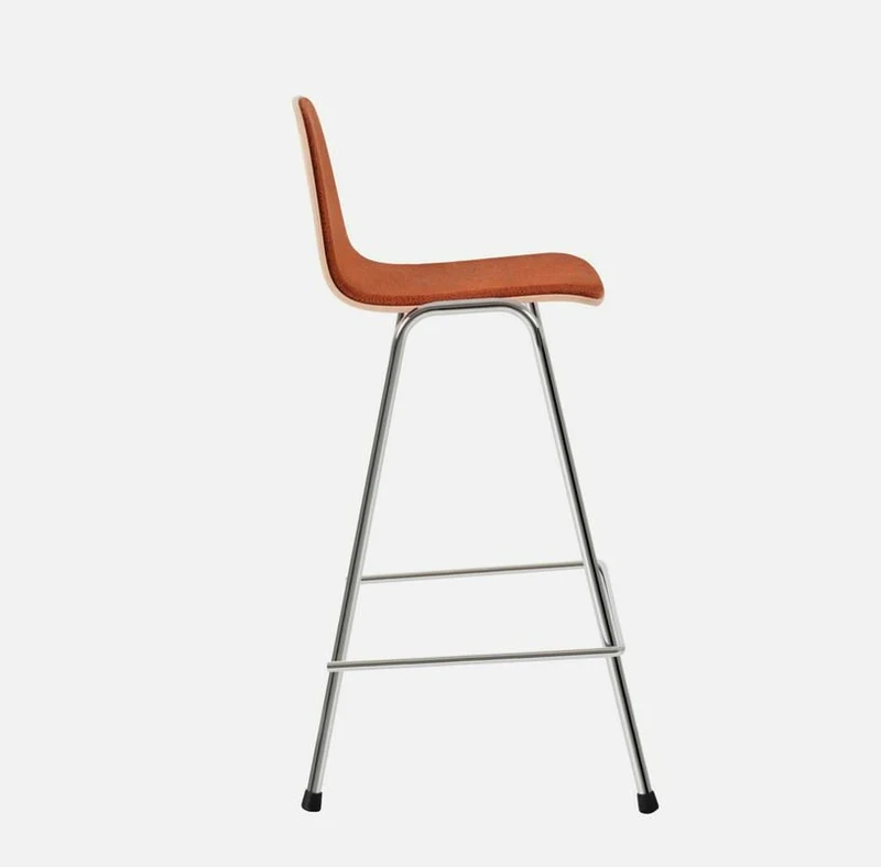 Chaise de bar 65 cm en tissu rouge et cadre argenté Touchwood - Hem