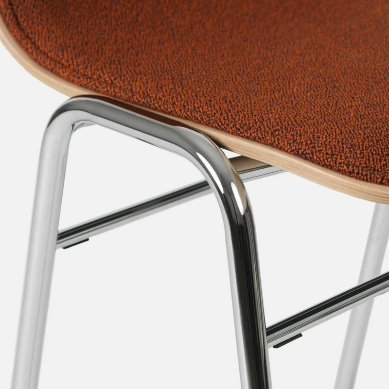 Chaise de bar 65 cm en tissu rouge et cadre argenté Touchwood - Hem