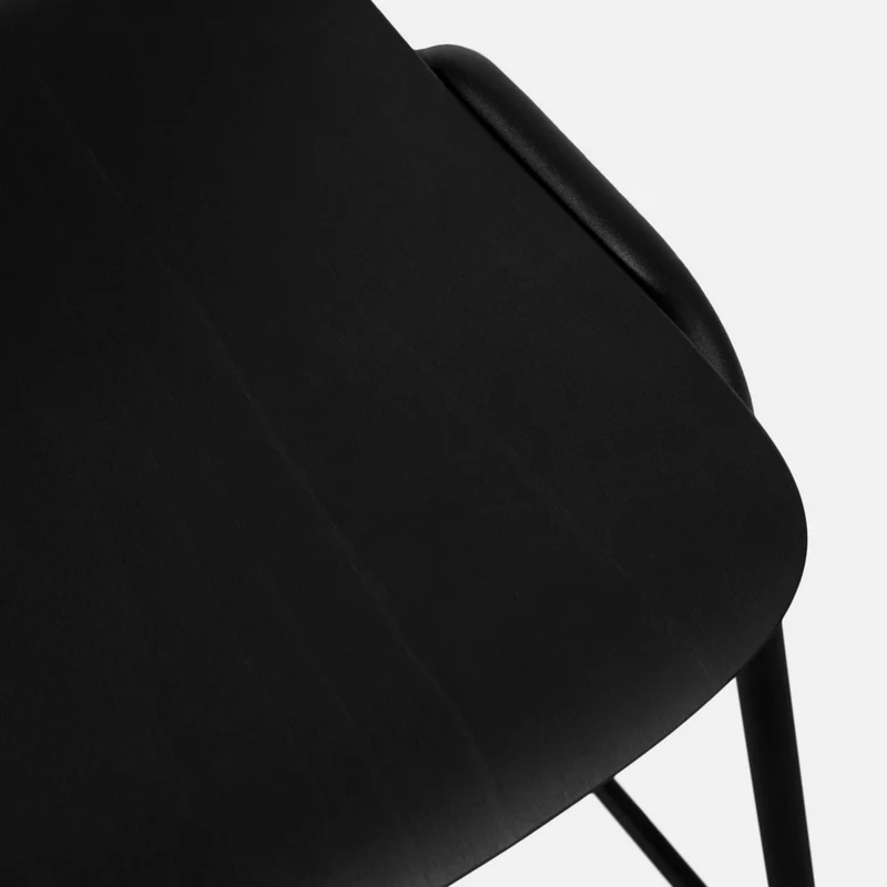 Chaise de bar 65 cm en bois noir et cadre noir Touchwood - Hem