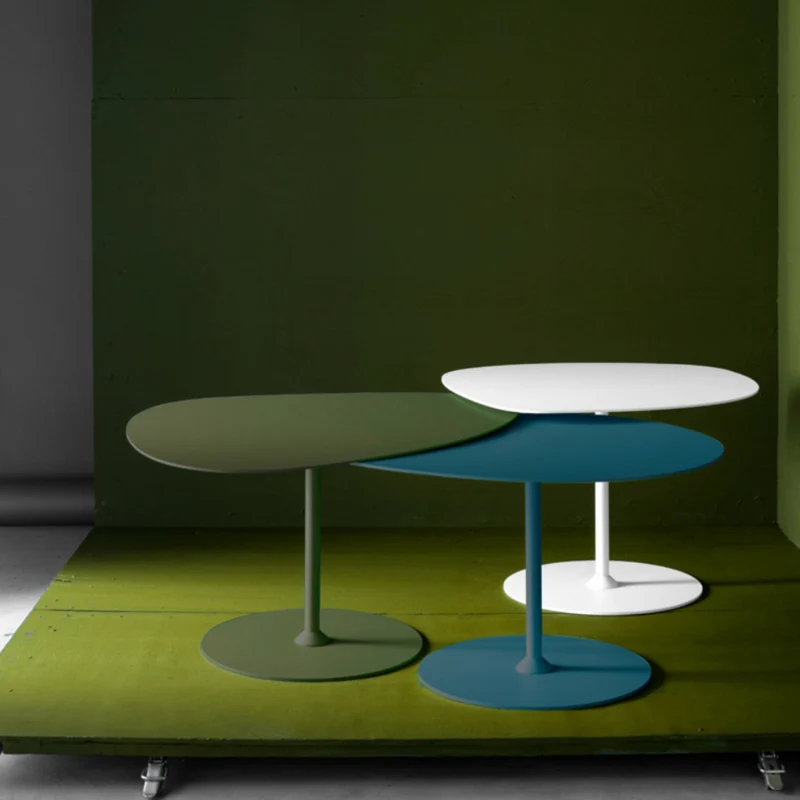 3 Tables basses gigognes terracotta, taupe et bronze Galet - Matière Grise
