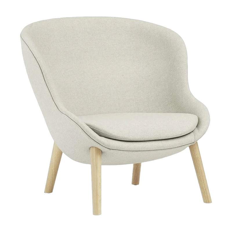 Fauteuil bas en chêne et tissu beige Hyg - Normann Copenhagen