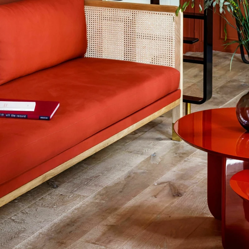 Canapé en bois noir et tissu beige Cannage 210 - RED Edition