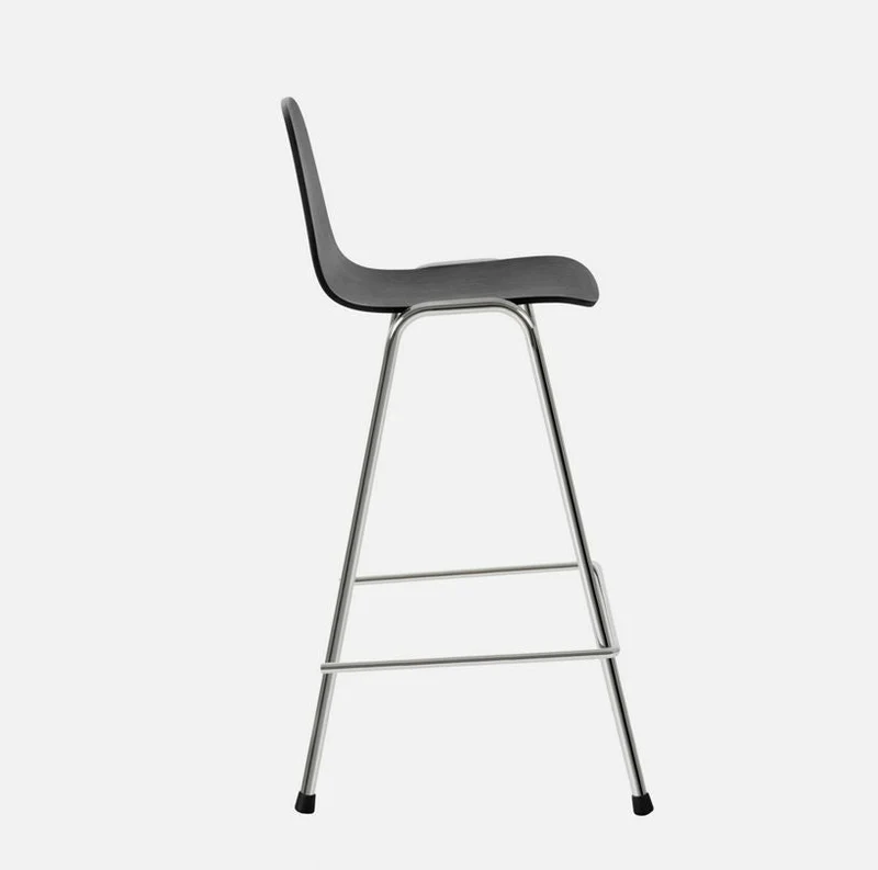 Chaise de bar 65 cm en bois noir et cadre argenté Touchwood - Hem