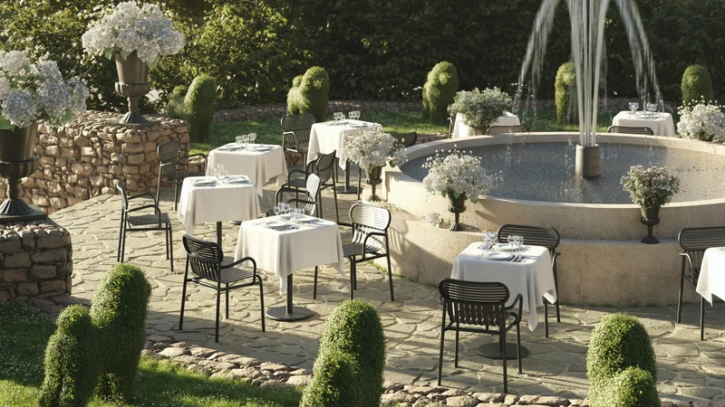 Chaise de jardin avec accoudoirs bleue Week end - Petite friture