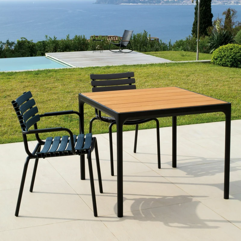 Table carrée en bambou et cadre gris FOUR - Houe