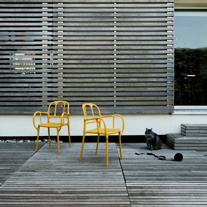Chaise en polypropylene jaune Mila - Magis