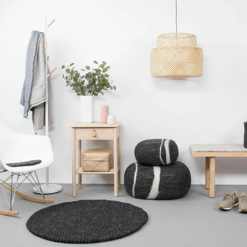 Pouf en laine anthracite marbré XXL Hugo - myfelt