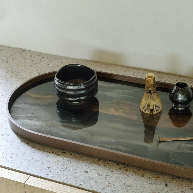 Plateau ovale en verre Bronze Organic M - Ethnicraft Accessories