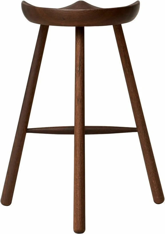 Tabouret de bar en chêne foncé 68 cm Shoemaker - Form & Refine