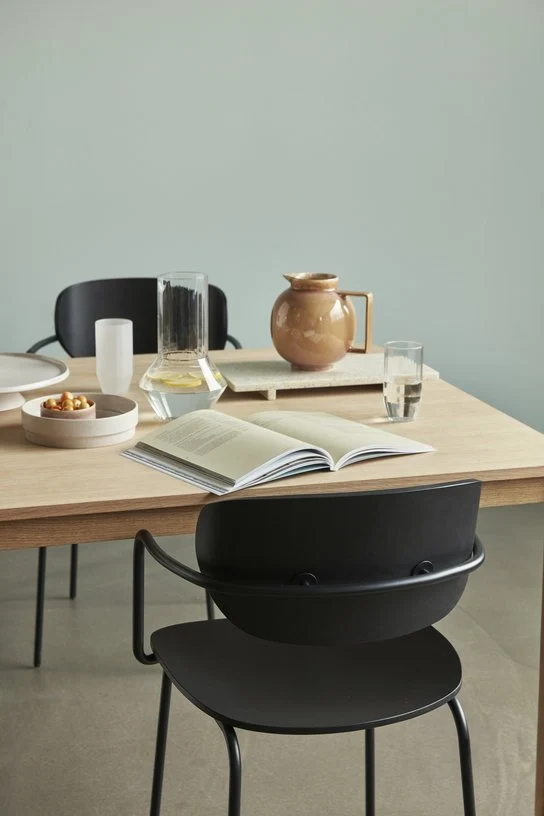 Table à manger 200 x 100 cm en chêne naturel - Hübsch