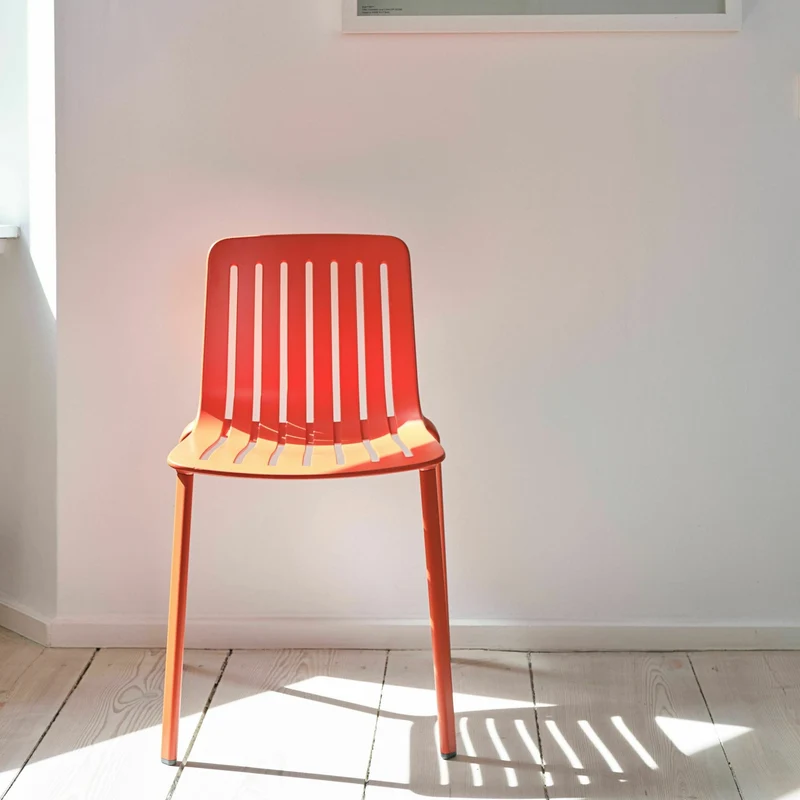 Chaise en aluminium rouge Plato - Magis