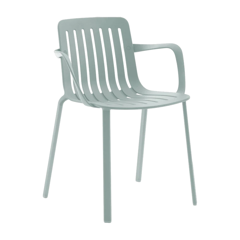Chaise avec accoudoirs en aluminium bleu ciel Plato - Magis