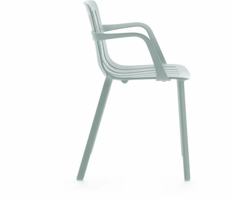 Chaise avec accoudoirs en aluminium bleu ciel Plato - Magis
