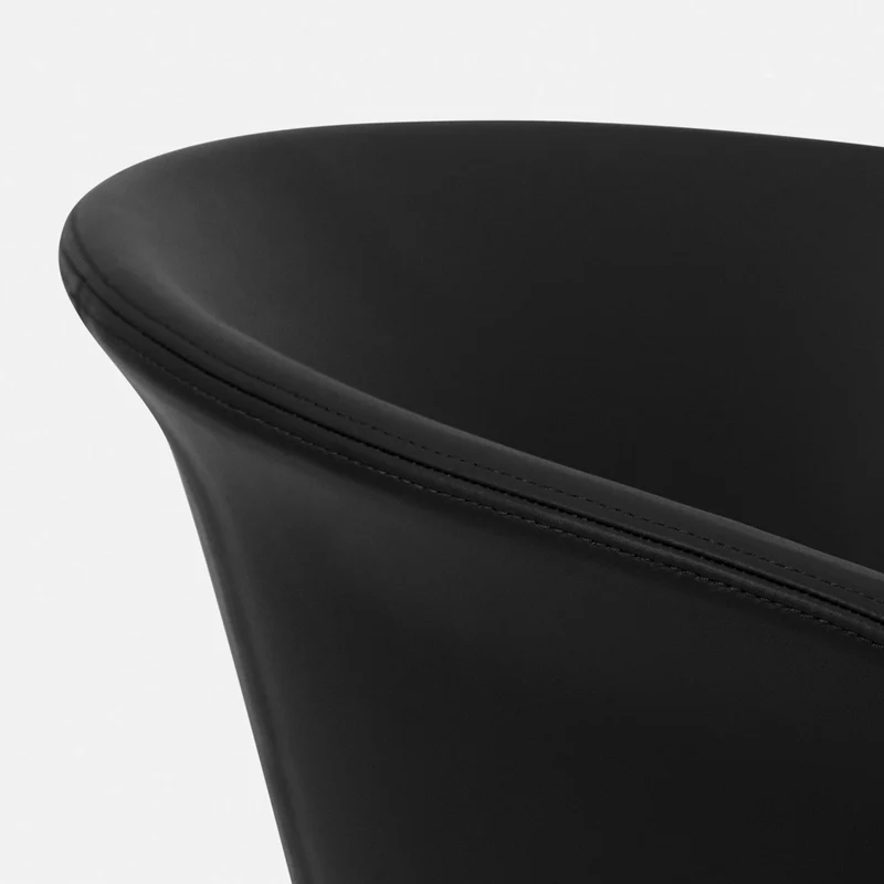 Chaise en cuir noir Kendo - Hem