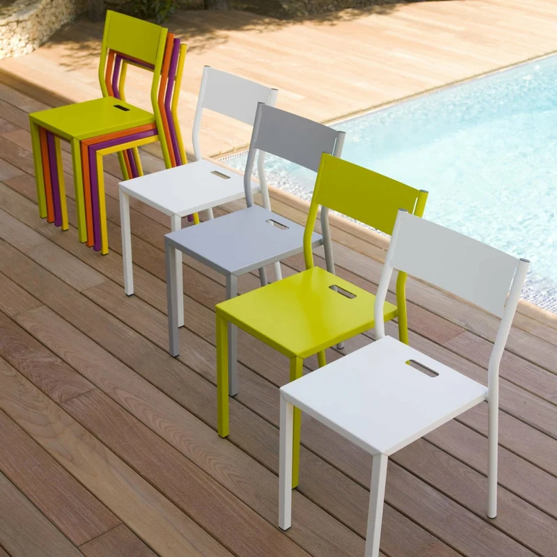 Chaise en acier sable Take - Matière Grise