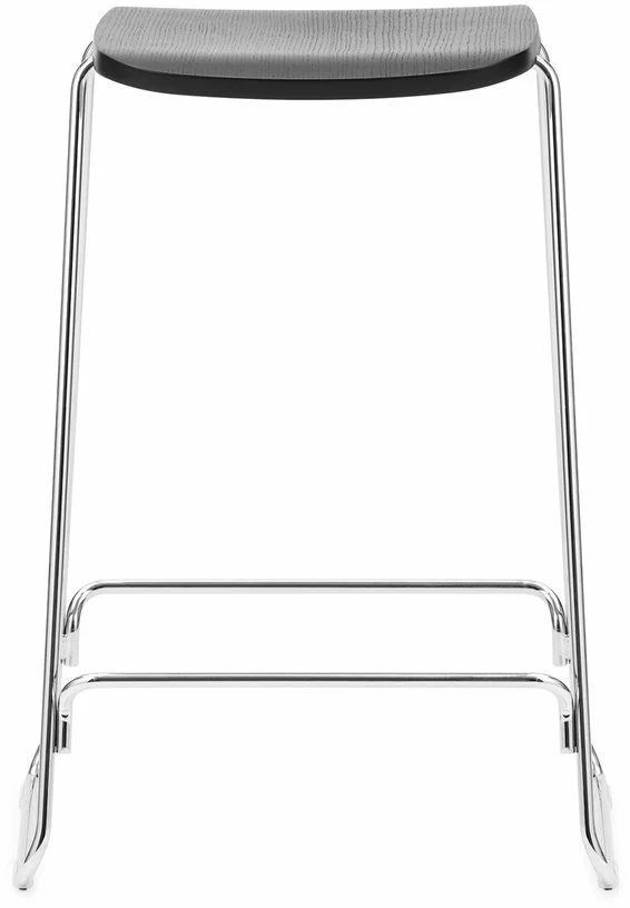Tabouret de bar 65 cm en chêne noir et métal argenté Just noir/ Chrome - Normann Copenhagen
