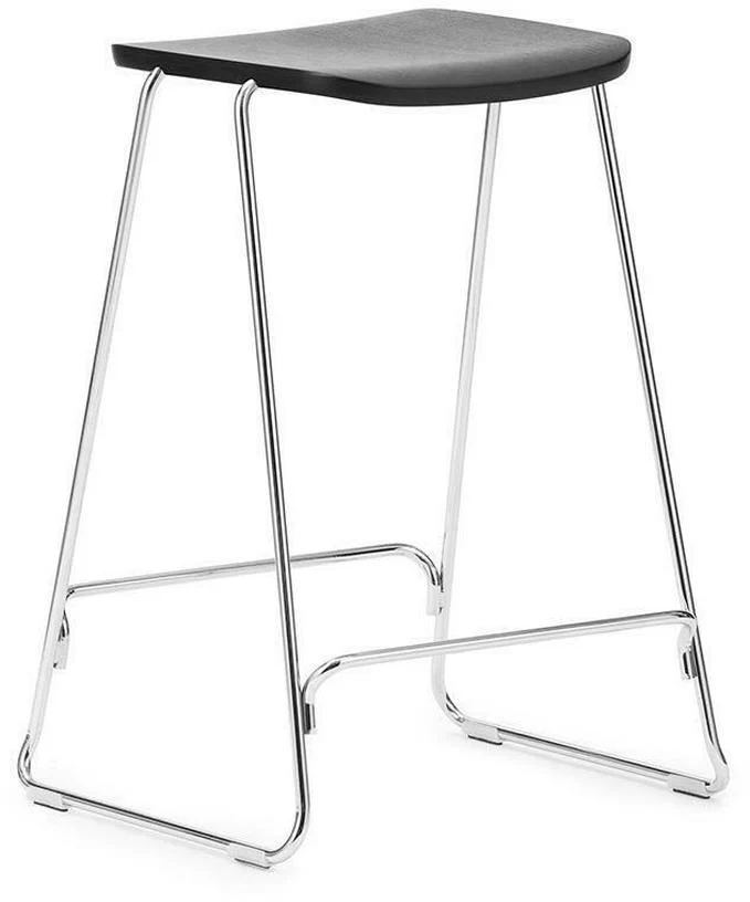 Tabouret de bar 65 cm en chêne noir et métal argenté Just noir/ Chrome - Normann Copenhagen