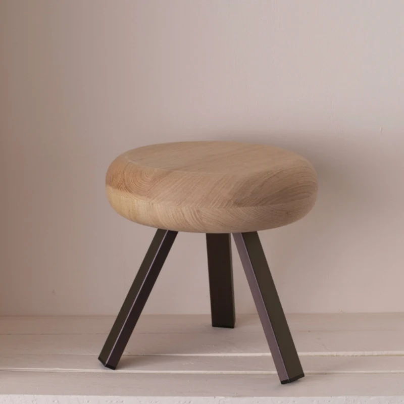 Tabouret en chêne et acier kaki 35 cm Smack - Matière Grise