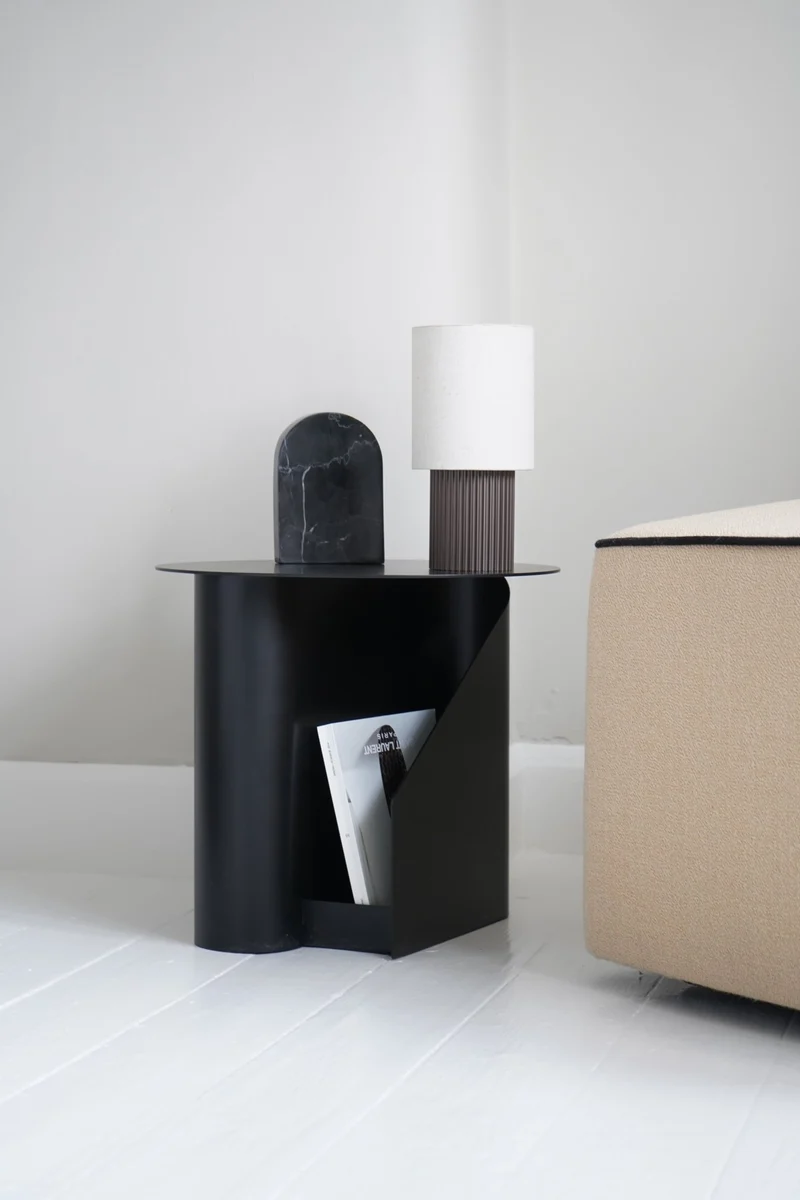 Table d'appoint en métal noir 36x40cm Sentrum - Woud