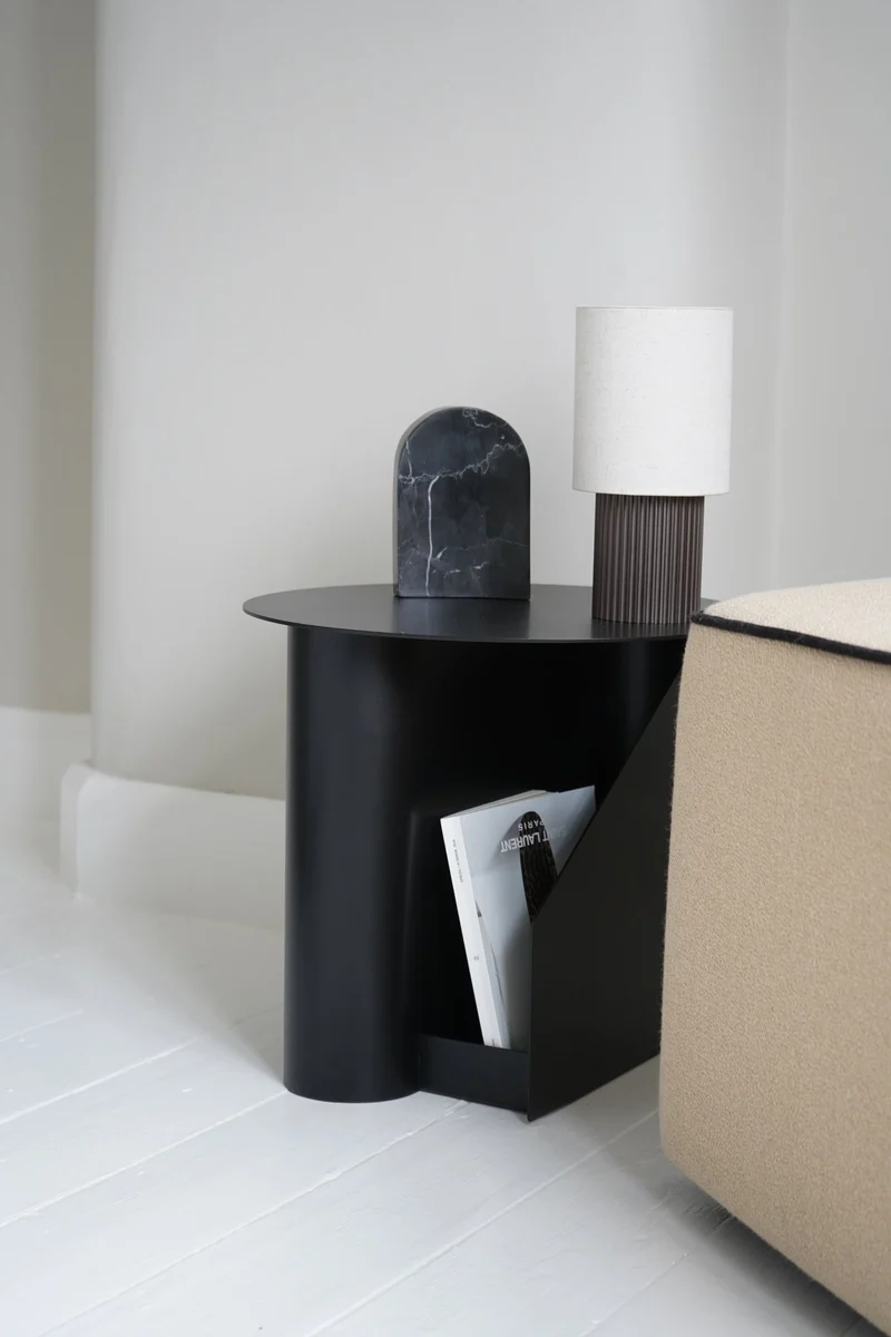 Table d'appoint en métal noir 36x40cm Sentrum - Woud
