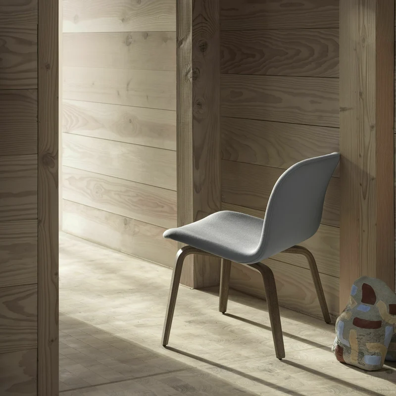 Fauteuil cuir cognac et bois laqué Visu - Muuto
