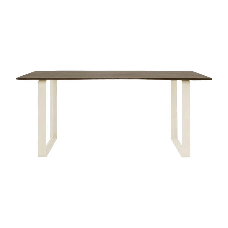 Table en chêne massif fumé et aluminium sable 170 x 85 cm 70/70 - Muuto