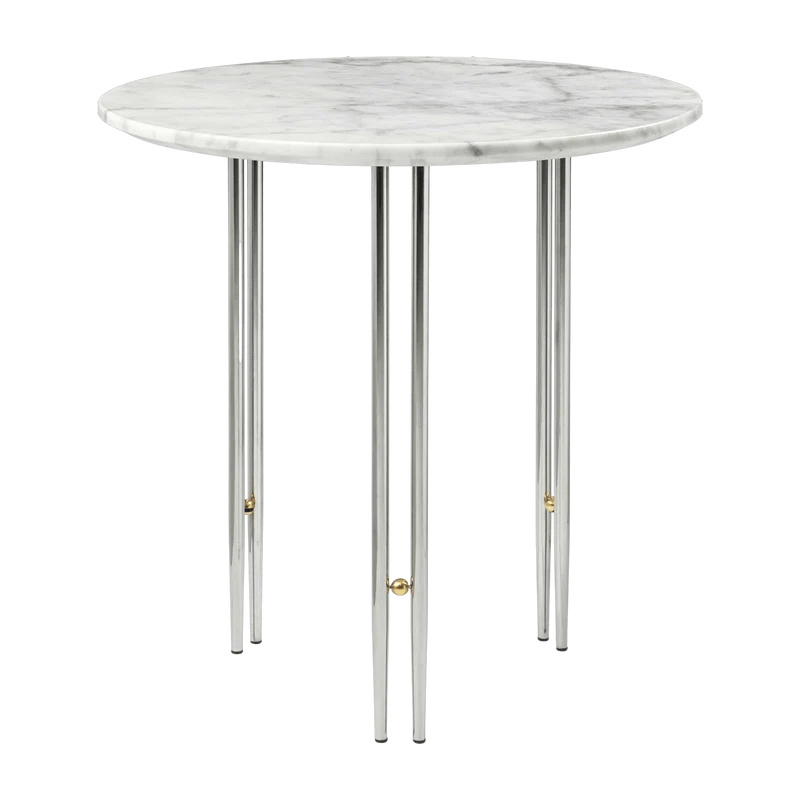 Table d'appoint ronde en marbre blanc et base chromée 50 cm IOI - Gubi