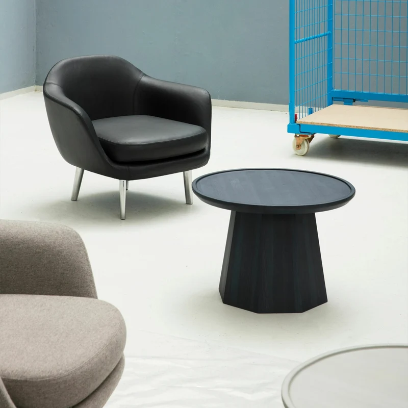 Table d'appoint en bois bleu foncé 45 cm Pine foncé bleu - Normann Copenhagen