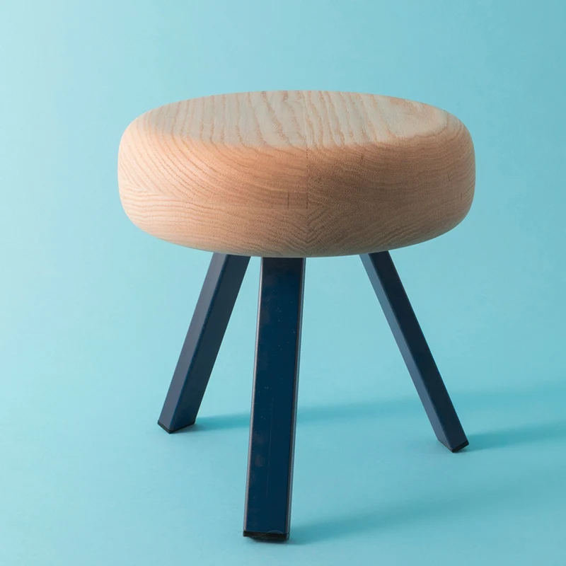 Tabouret en chêne et acier denim 35 cm Smack - Matière Grise