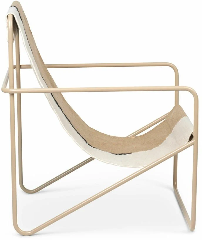 Fauteuil noir et terre en métal beige Desert - Ferm Living