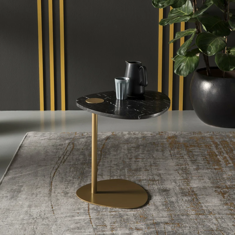 Table d'appoint en marbre noire et piétement doré Hug - Meme Design
