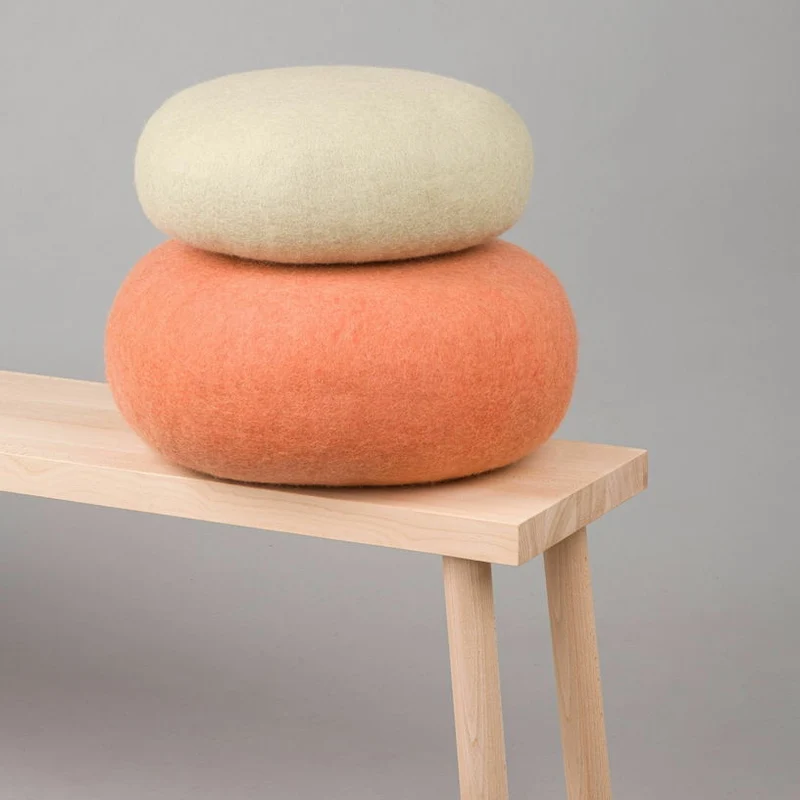 Pouf rond en laine saumon M Lea - myfelt