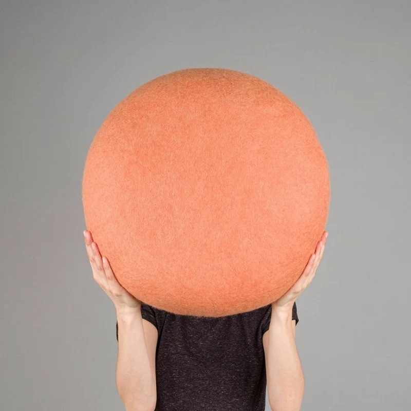 Pouf rond en laine saumon M Lea - myfelt