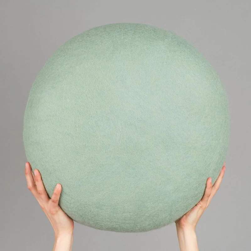 Pouf rond en laine turquoise-gris M Fine - myfelt