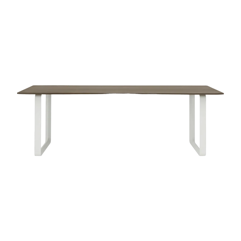 Table en chêne massif fumé et aluminium blanc 225 x 90 cm 70/70 - Muuto