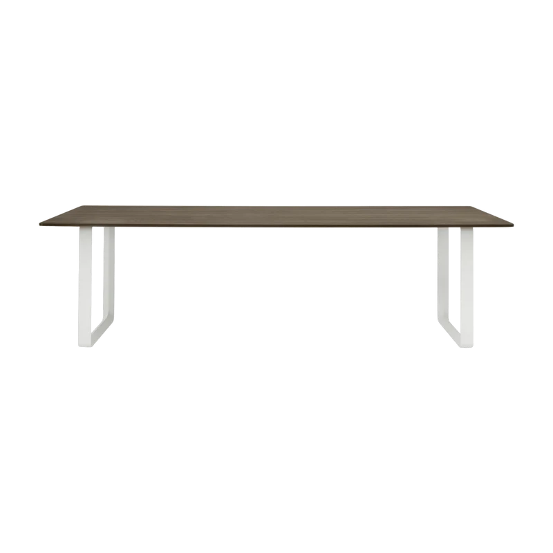 Table en chêne massif fumé et aluminium blanc 255 x 108 cm 70/70 - Muuto