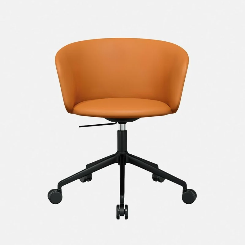Fauteuil en cuir marron et piètement noir à roulettes Kendo - Hem