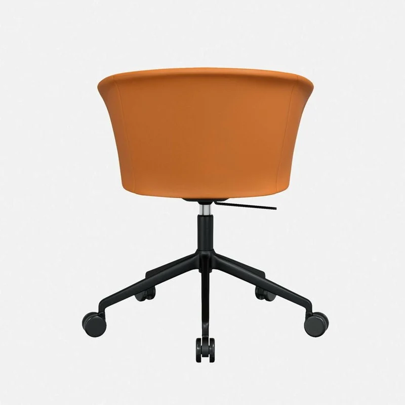 Fauteuil en cuir marron et piètement noir à roulettes Kendo - Hem