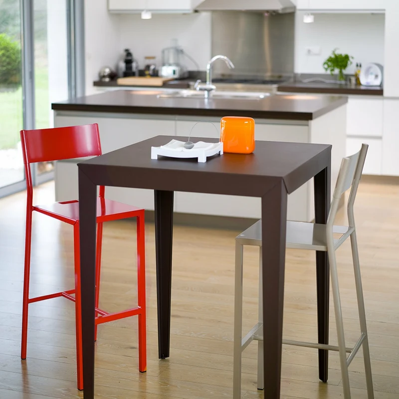Chaise haute en acier mat safran 99 cm Take - Matière Grise