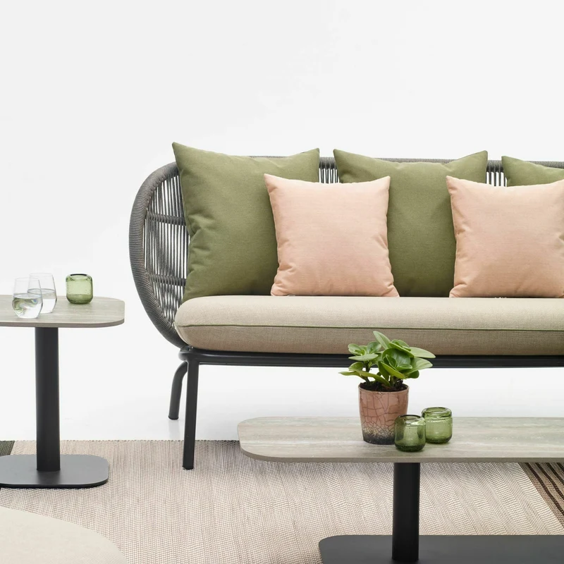 Canapé d'extérieur Amande avec set de coussins vert et blush Kodo - Vincent Sheppard