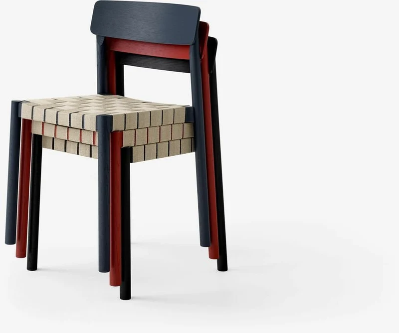 Chaise en bois noir et sangles en lin noir Betty - &tradition