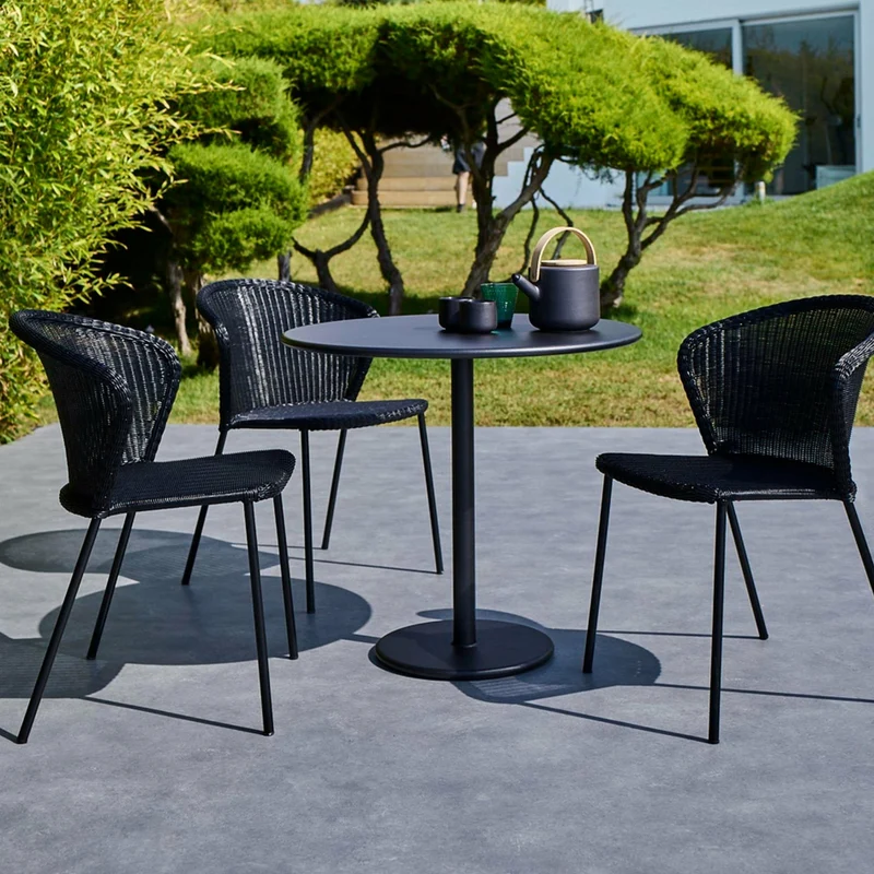 Chaise noire Lean - Cane-Line