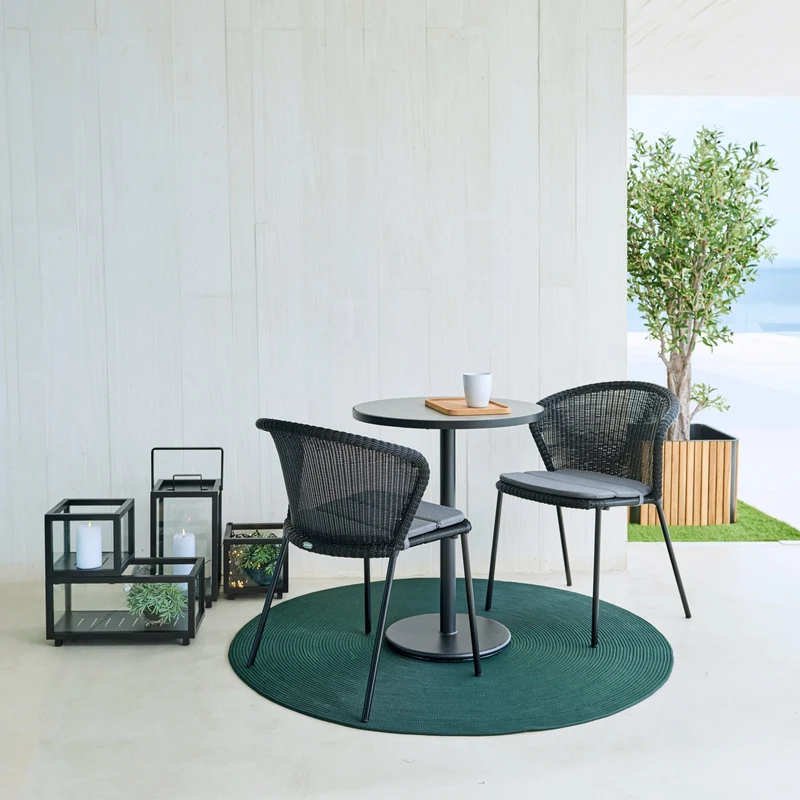 Chaise noire Lean - Cane-Line