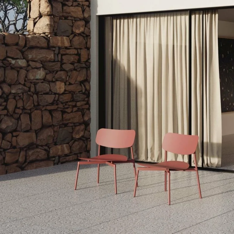 Fauteuil de jardin en métal noir Fromme - Petite friture