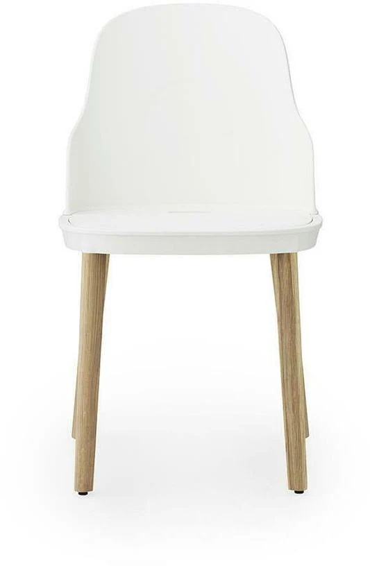 Chaise blanche au pietement en chêne Allez blanc - Normann Copenhagen